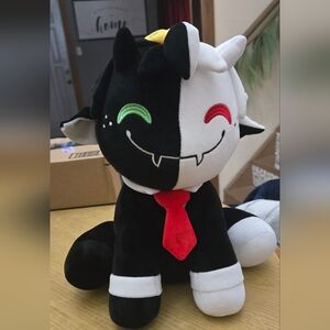 RANBOO Sit 1ft Plush Youtooz (LIMITED EDITION RARE COLLECTABLE)